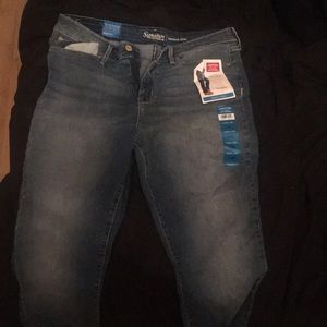 Levi’s Stretch Mid Rise Modern Slim Jeans